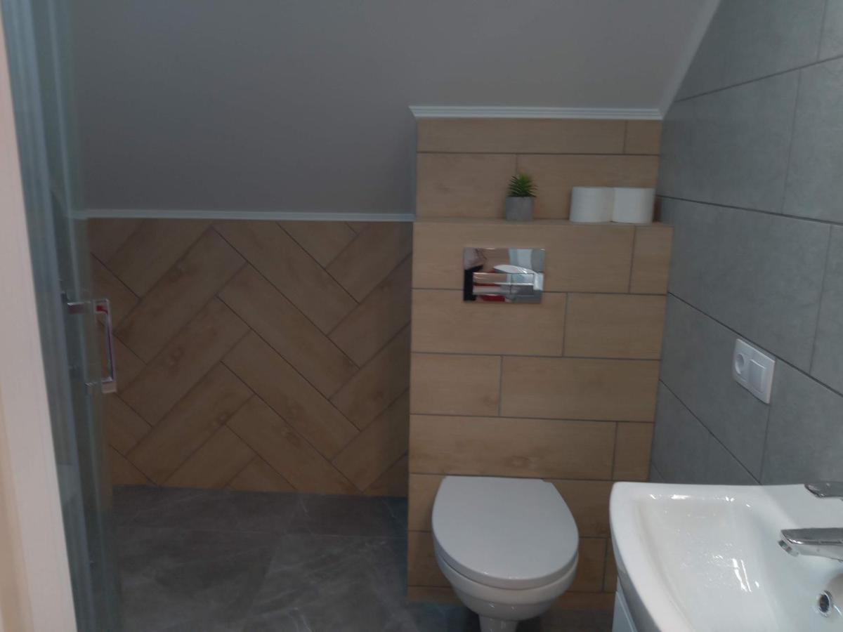 Pure Apartments Vip 5 Lviv Ngoại thất bức ảnh