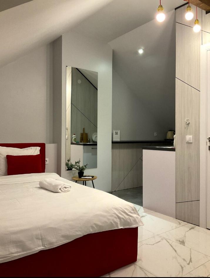 Pure Apartments Vip 5 Lviv Ngoại thất bức ảnh
